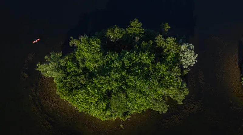 How to Photograph Freshwater Islands Like You Actually Live There